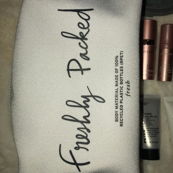 Fresh Cosmetic Bag and Sampler Kit 14pc - Picture 2 of 8